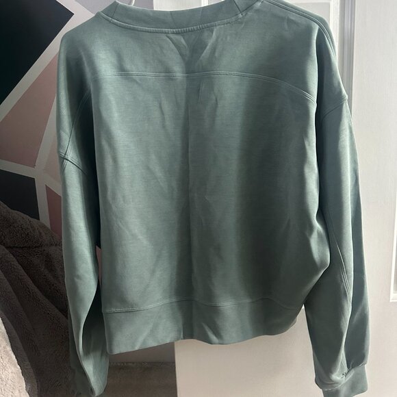 Lululemon Softstreme Crew - Picture 3 of 3